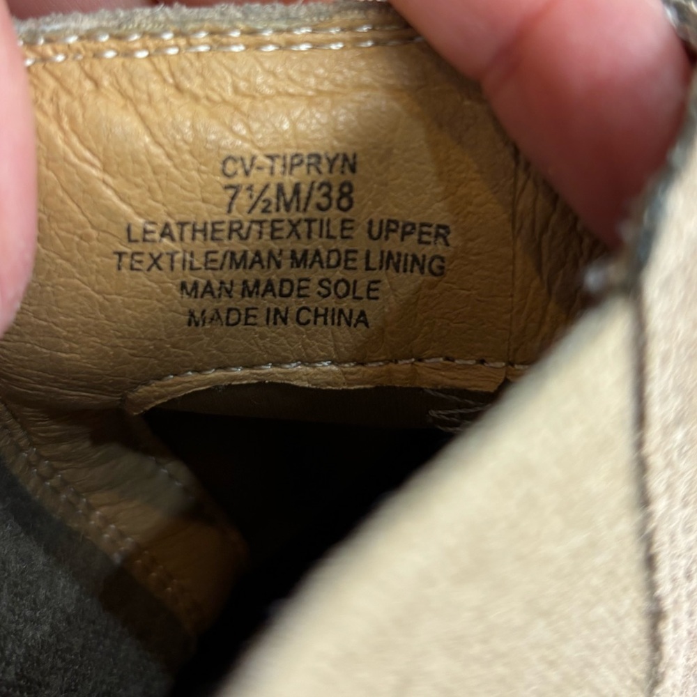 Crown Vintage Tipryn Cream Suede Chelsea Boots Size 7 1/2 - Picture 11 of 15